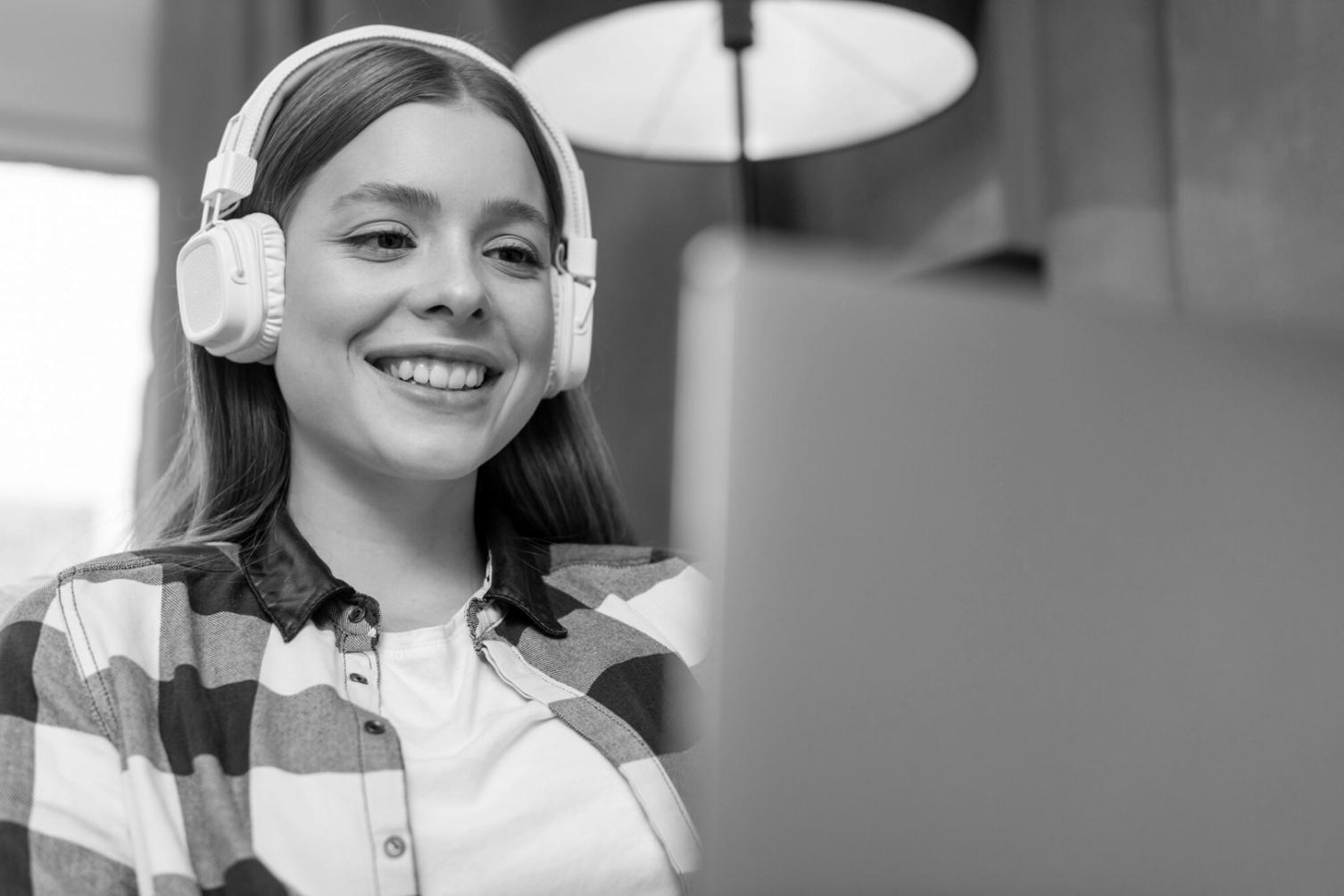 Interactive learning environment with modern educational technology and comfortable study spaces