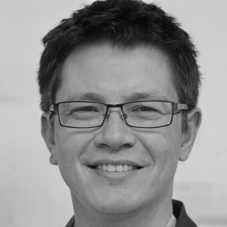 Portrait of Cillian Murphy, business owner who completed investment education program