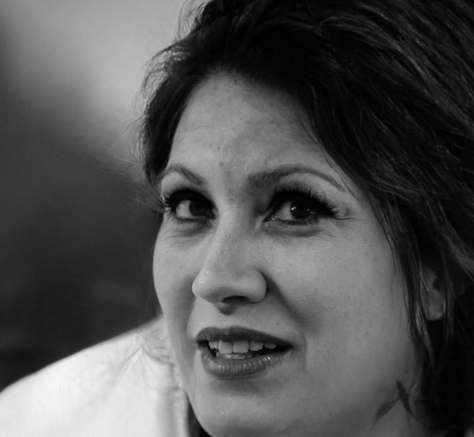 Ingrid Novák, Behavioral Finance Expert